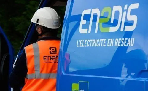 photo  des travaux de renouvellement de câbles enedis vont entraîner des modifications de la circulation et du stationnement, à flers, dans l’orne.  &copy;  archives ouest-france 