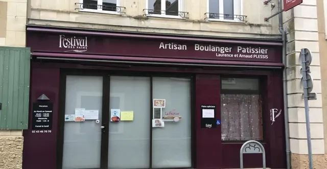 photo  la boulangerie est en vacances deux semaines et le dépôt de pain en inventaire, sans l’initiative de la municipalité la population n’aurait pas eu de pain dimanche.  &copy;  ouest-france 