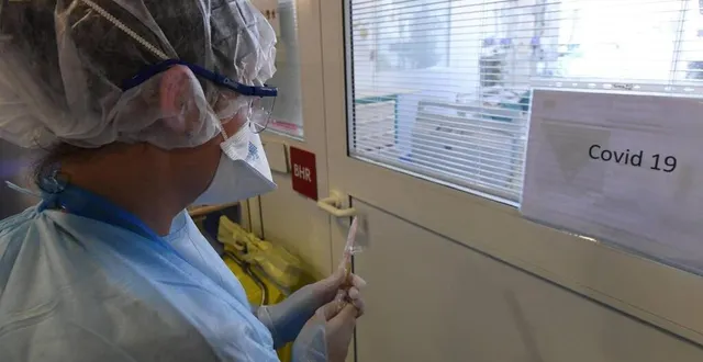 photo  comment évolue l’épidémie de covid-19 dans le département ?  &copy;  archives le courrier de l’ouest – laurent combet 