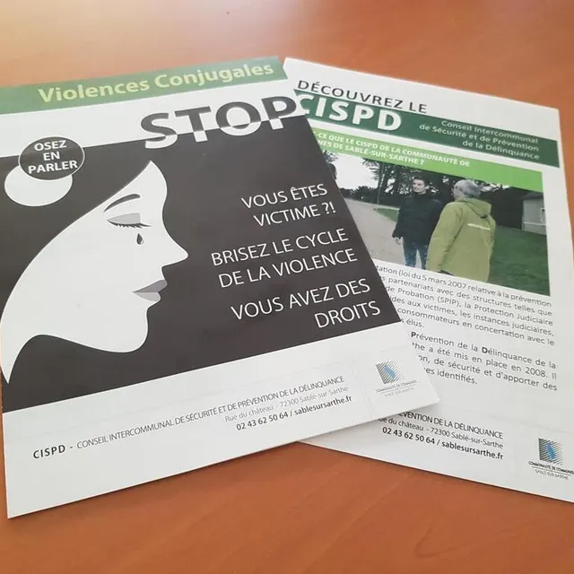 photo des tracts seront distribués lors de la semaine de prévention menée par le cispd auprès du public sabolien, du 22 au 27 mars 2021.  ©  ouest-france