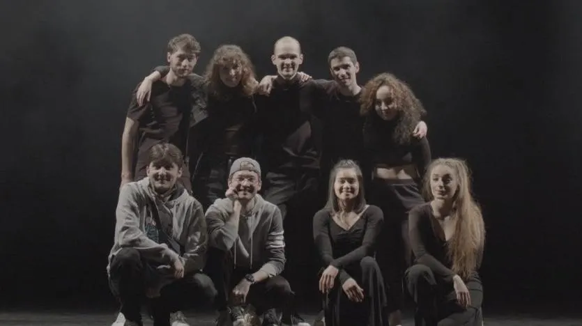 Le musicien Alexandre Coelo revient à Liffré avec son groupe Eros Totem pour tourner un clip ...