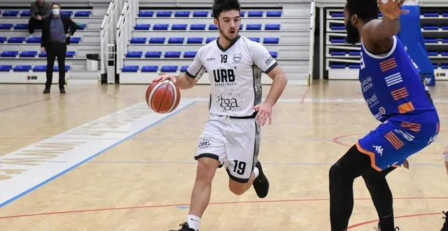 photo  pellure et les rennais ont souffert face à tours.  &copy;  archives jocelyne régent 