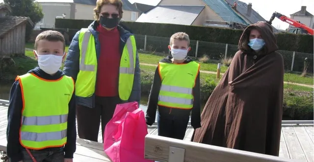 photo  dragon et sorcière au programme de la chasse au trésor.  &copy;  ouest-france 