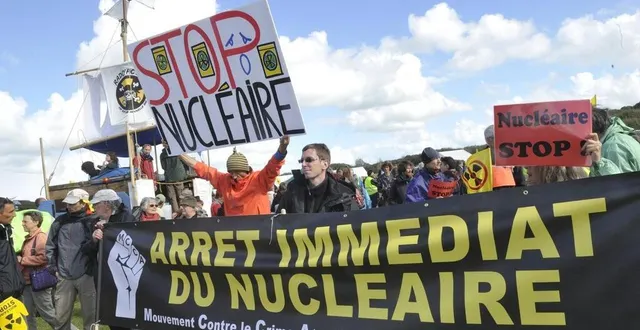 photo  des militants anti-nucléaire, lors d’une manifestation contre l’epr.  &copy;  archives ouest-france 