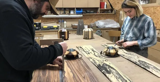 photo  nicolas hervet a embauché antoinette vigouroux, deux fois meilleure apprentie de france, elle aussi formée au lycée napoléon de l’aigle.  &copy;  ouest-france 