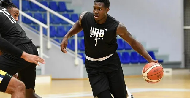 photo  bryan pamba a retrouvé l’urb, trois semaines après avoir participé aux qualifications de l’afrobasket avec la sélection de côte d’ivoire.  &copy;  ouest-france 