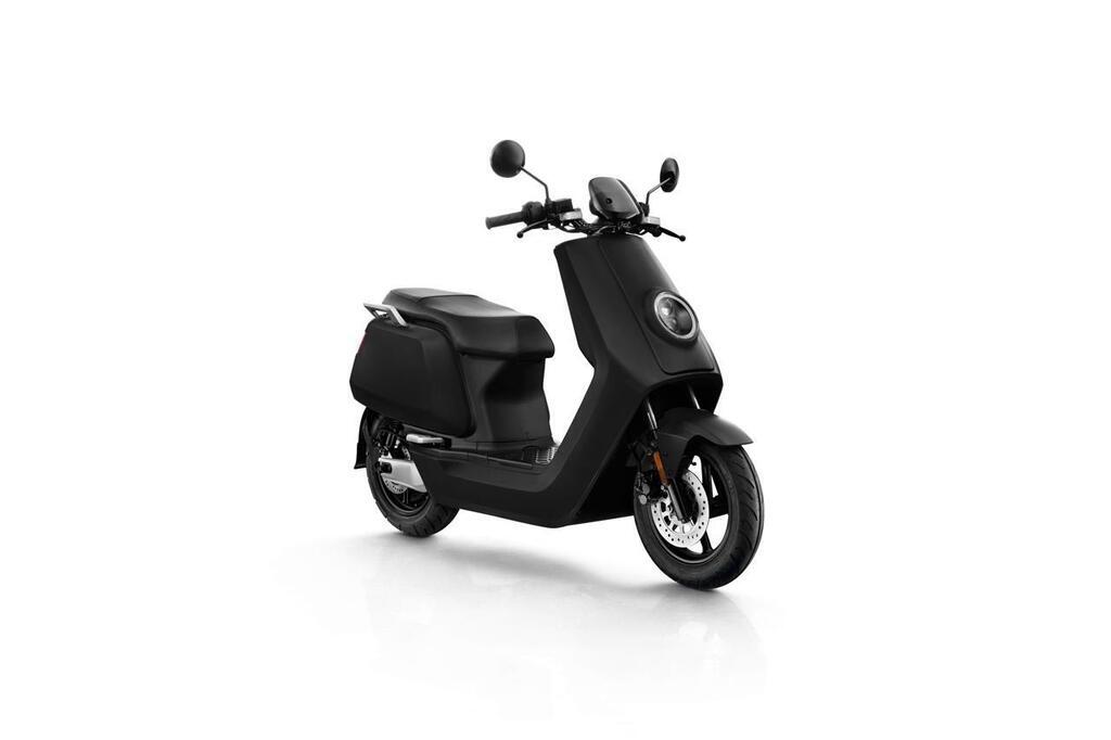 Scooters électriques 50cc ou 125cc : lequel choisir et pourquoi ?