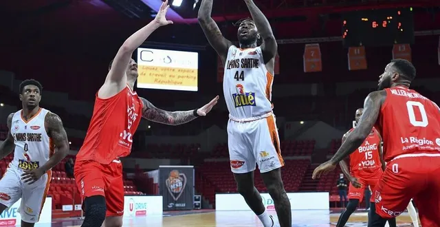 photo  william narace.  &copy;  le maine libre – yvon loue 