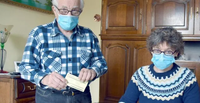 photo  la complicité de michel avec sa fille catherine les encourage à continuer de s’investir ensemble dans le bénévolat.  &copy;  le maine libre 