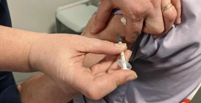 photo  le taux d’incidence (nombre de nouveaux cas positifs pour 100 000 habitants sur sept jours) s’établit à 224 cas positifs pour 100 000 habitants.  &copy;  archives ouest-france 