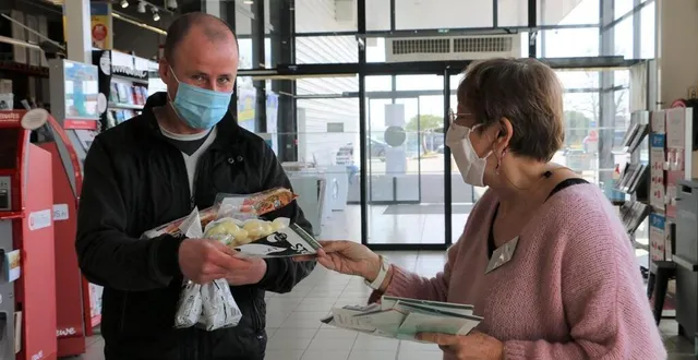 photo  grand public, victimes et témoins sont autant de cibles pour les bénévoles, qui espèrent toucher le plus de monde possible.  &copy;  ouest-france 