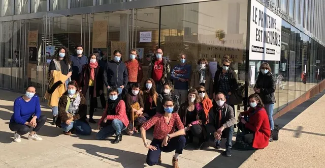 photo  chaque jour, des assemblées générales ont lieu aux quinconces, pour organiser un mouvement qui semble s’installer dans la durée.  &copy;  ouest-france 