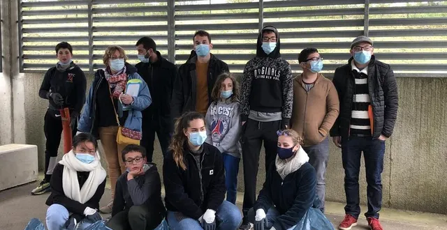 photo  quelque 38 kg de déchets ont été récoltés en 45 minutes.  &copy;  le maine libre 