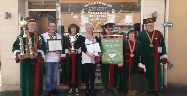 photo  la confrérie des chevaliers des rillettes sarthoises s’est déplacée jusqu’à la charcuterie buret pour la remise de médailles. de gauche à droite : jean-michel étienne, pascal buret, véronique lesage, isabelle buret, claude et monique cabaret, michel jullien.  &copy;  le maine libre 