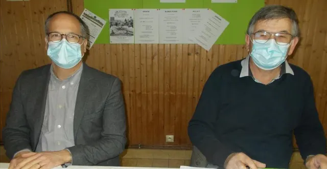 photo  avant la prise de décision, nicolas rouanet est venu présenter la nouvelle mouture du service mutualisé des ressources humaines.  &copy;  le maine libre 