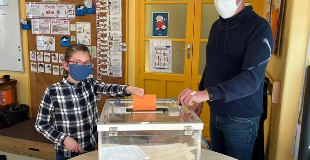 photo  mercredi 24 mars, à l’école de mâle.  &copy;  val-au-perche 