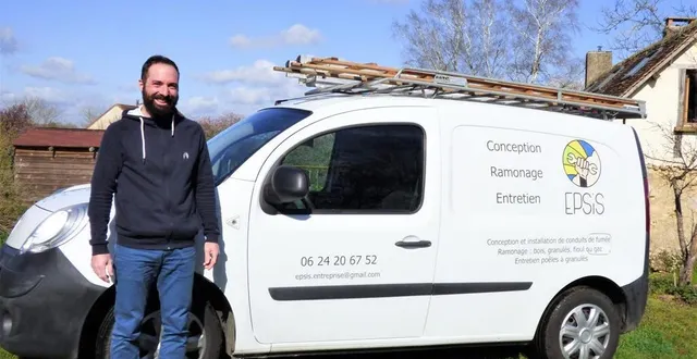 photo  nicolas patalone, nouveau ramoneur fumiste, se déplace 20 km autour d’oizé.  &copy;  le maine libre 