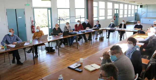 photo  le collectif s’est réuni pour la seconde fois, à ligron.  &copy;  ouest-france 