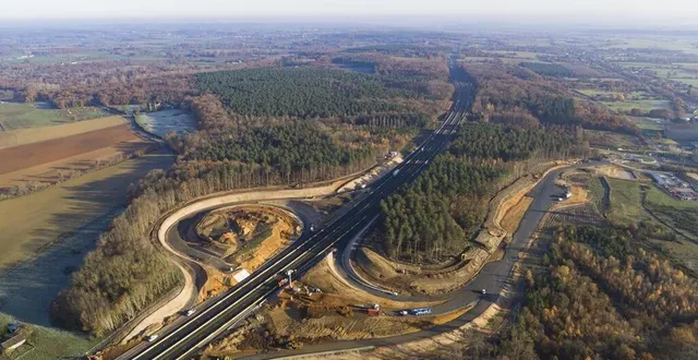 photo  le chantier de l’échangeur de l’huisne sarthoise.  &copy;  vinci autoroute 