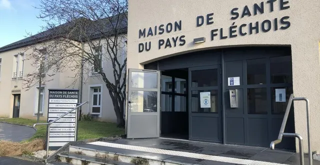 photo  la maison de santé du pays fléchois regroupe plusieurs dizaines de spécialistes.  &copy;  ouest-france 