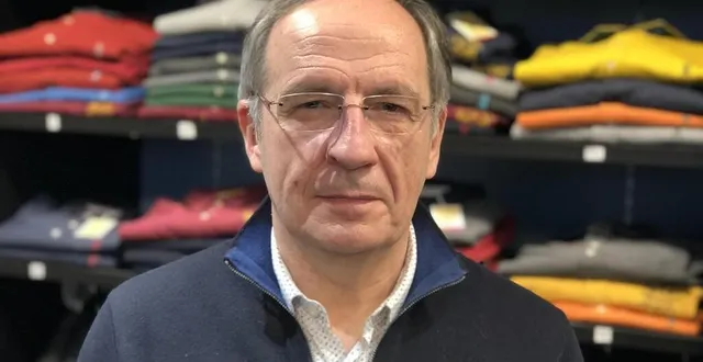 photo  philippe garreau ne voit pas comment certains commerces de proximité vont pouvoir tenir après cette troisième fermeture.  &copy;  archives le maine libre 