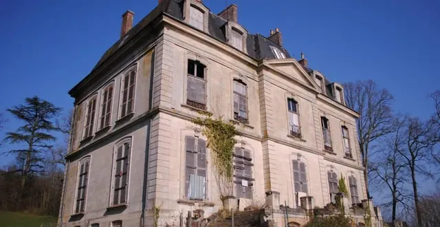 photo  le château du haut-buisson, à cherré-au, en sarthe.  &copy;  archives le maine libre 