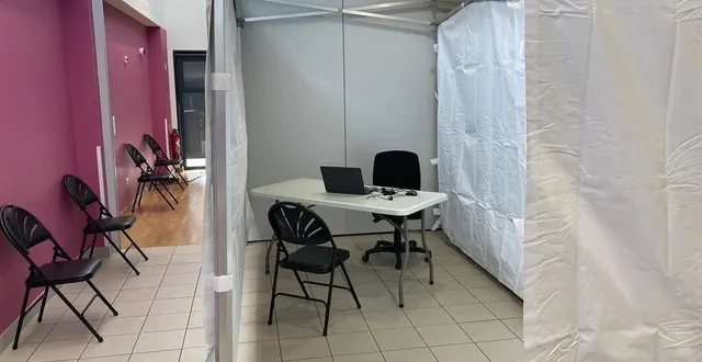 photo  le centre de vaccination à changé (sarthe) est prêt à ouvrir ses portes lundi 12 avril 2021.  &copy;  cdc sud est du pays manceau 