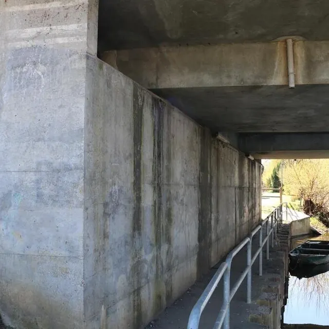 photo l’arrière des culées (partie verticale) devra être démoli, puis refait.  ©  ouest-france