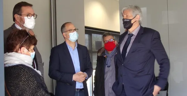 photo  les partenaires associés pour l’ouverture d’un centre de vaccination intercommunal se sont rendus sur le site.  &copy;  le maine libre 