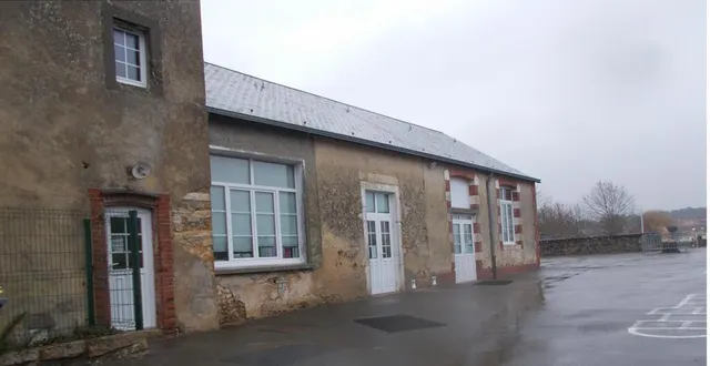 photo  le regroupement des classes de l’école primaire sera la principale réalisation de l’année.  &copy;  le maine libre 