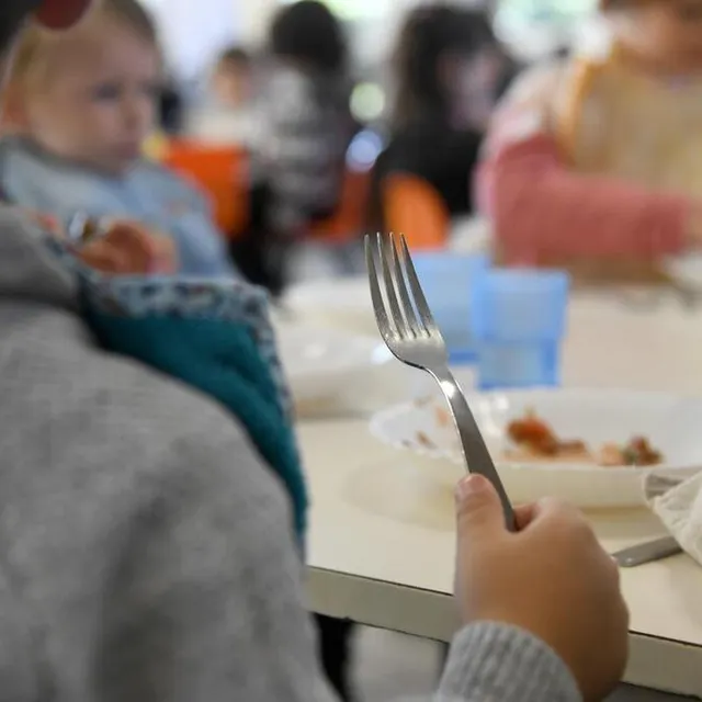 photo le restaurant scolaire fabrique chaque année plus de 100 000 repas.  ©  archives le courrier de l’ouest