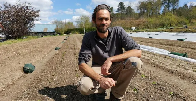 photo  hugues rivière, maraîcher bio.  &copy;  ouest-france 
