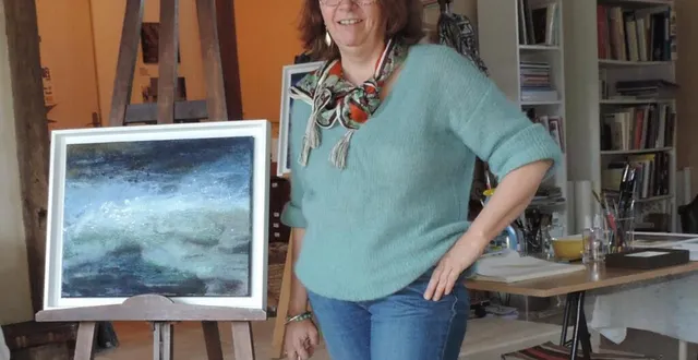 photo  valérie lécuyer accueille les visiteurs dans son atelier.  &copy;  ouest-france 