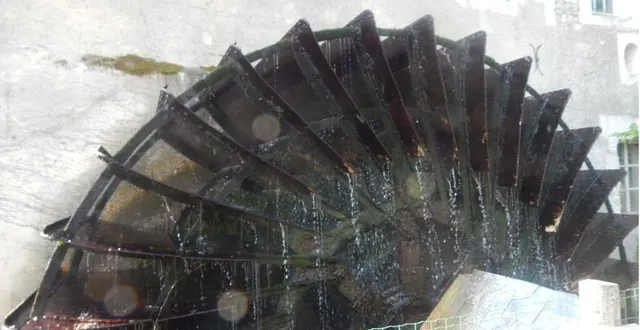 photo  différents travaux d’entretien ont été effectués au moulin et à proximité.il en reste encore à faire…  &copy;  le maine libre 