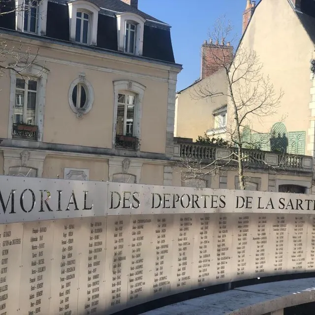 photo dimanche 25 avril 2021  se tiendra en petit comité la cérémonie d’hommage aux victimes de la déportation.  ©  le maine libre