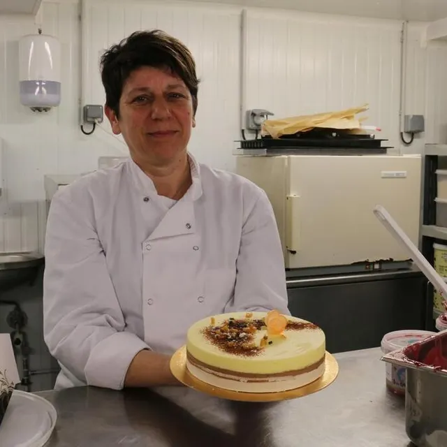 photo florence thommerel est l’une des cinq associés de 5 de trèfle. elle est chargée, entre autres, de la fabrication des crèmes glacées et sorbets.  ©  ouest-france