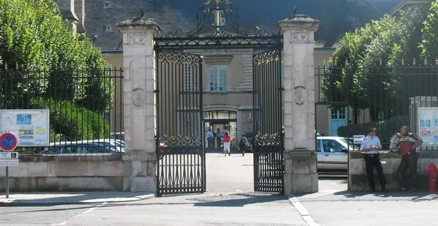 photo  le service de main-d’œuvre étrangère a été transféré à la préfecture.  &copy;  photo archives le maine libre 