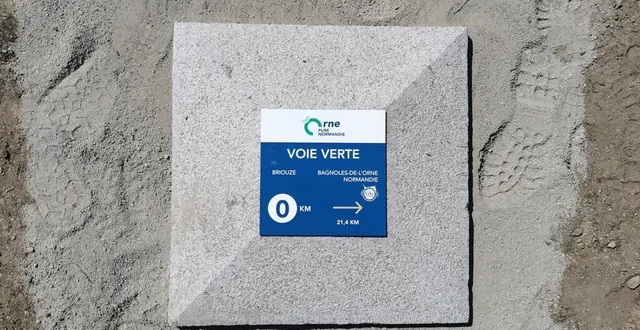 photo  la première borne de la future voie verte briouze-bagnoles de l’orne a été posée ce mardi 27 avril 2021.  &copy;  ouest-france 