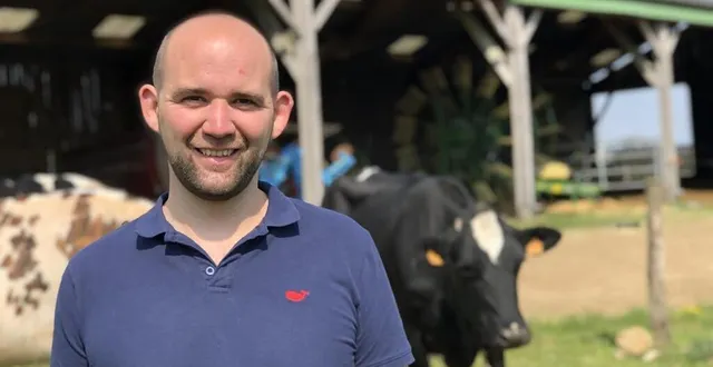 photo  antoine garreau a mis sur pied toute la partie transformation de yaourts à la ferme de la trébisière, à magny-le-désert (orne).  &copy;  ouest-france 