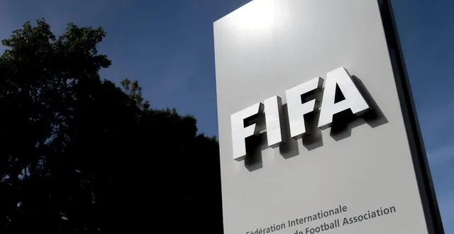 photo  la commission de discipline de la fifa a décidé d’infliger une amende à angers sco et surtout une interdiction de recruter durant le prochain mercato.  &copy;  afp 