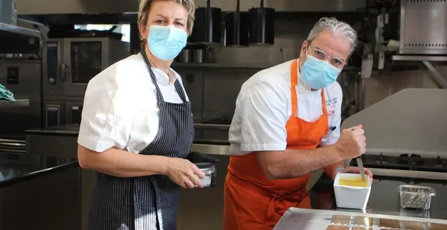 photo  au moulin des quatre saisons, karoline et camille constantin peinent à recruter des apprentis.  &copy;  archives le maine libre 