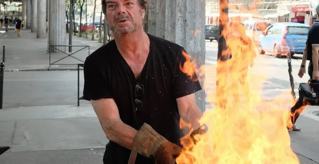 photo  pierre dupont, ferronnier.  &copy;  ouest-france 