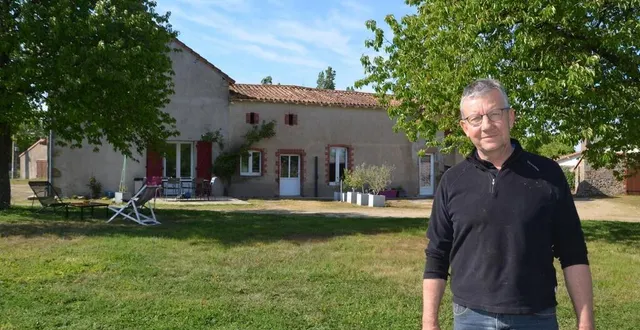 photo  jean-michel monneau a donné une nouvelle vie à l’habitation de ses grands-parents, en 2015. son gîte à la ferme est depuis régulièrement loué.  &copy;  co-fabien gouault 