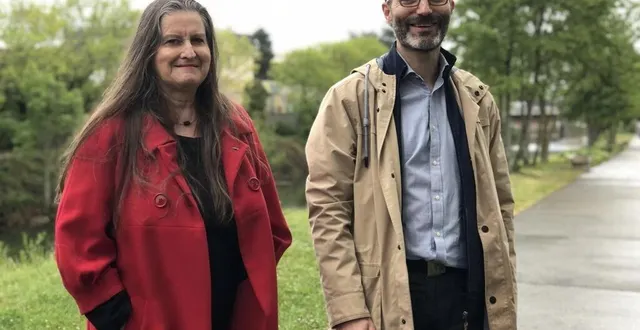 photo  le mans, mardi 4 mai 2021. nelly heuzé et samuel guy sont candidats aux élections départementales dans le canton le mans 1.  &copy;  photo le maine libre 