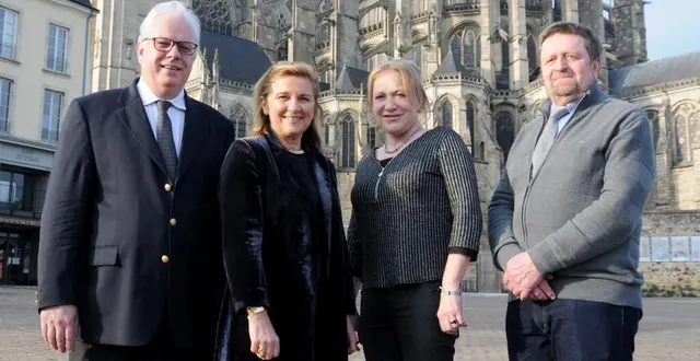 photo  nicolas cloüet, céline yvon, martine merdrignac et patrick bournie.  &copy;  binôme nicolas clöuet-céline yvon 