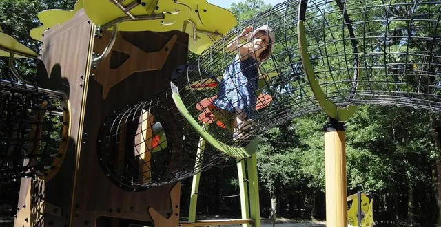 photo  le site de zoodyssée, qui est arrivé en tête des sites les plus fréquentés dans les deux-sèvres en 2020, doit rouvrir ses portes le 19 mai.  &copy;  archives co – christophe bernard 