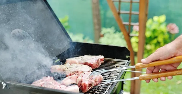 photo  quatre sarthois ont dû être relogés dans leur famille après l’incendie d’un abri de jardin survenu pendant un barbecue, ce samedi 8 mai 2021 à souligné-flacé près du mans. photo d’illustration.  &copy;  ouest-france 