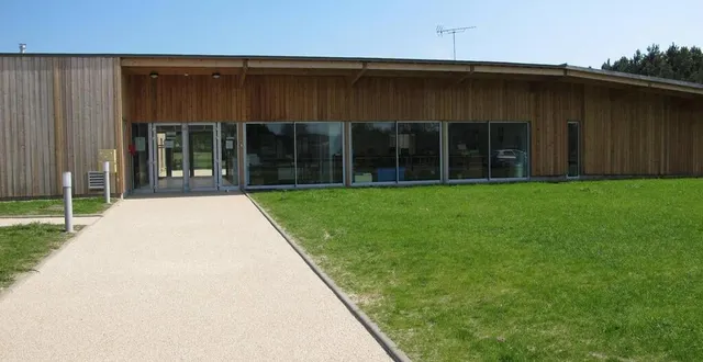 photo  l’école de volnay est fermée jusqu’au 16 mai 2021 inclus.  &copy;  archives le maine libre 