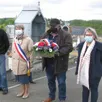 photo les morts pour la france de la seconde guerre mondiale n’ont pas été oubliés, samedi, même si l’hommage s’est déroulé en comité réduit, et une gerbe de fleurs a été déposée au monument aux morts. pas de public, pas de musique, mais une « marseillaise » chantée par les personnes présentes (de gauche à droite : nicolas lehoux, adjoint au maire ; agnès verdier, la maire, dominique savattier et pamela gouin, adjoints).