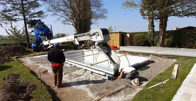 photo  hydro sud, qui possède une antenne à la chapelle-saint-aubin (sarthe), compte réaliser 70 piscines en 2021.  &copy;  hydro sud 